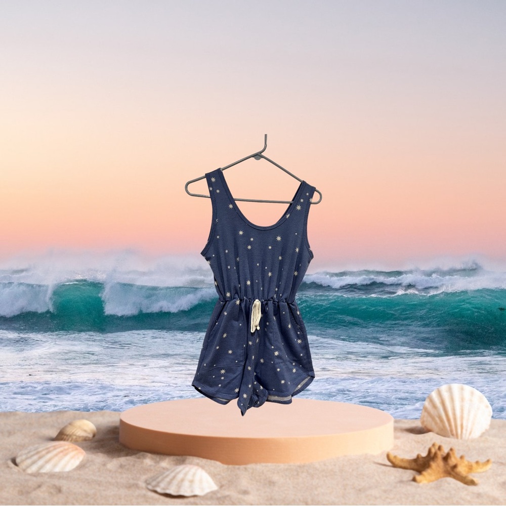 Caution to the Wind - Girl’s romper, blue with white stars - Size S